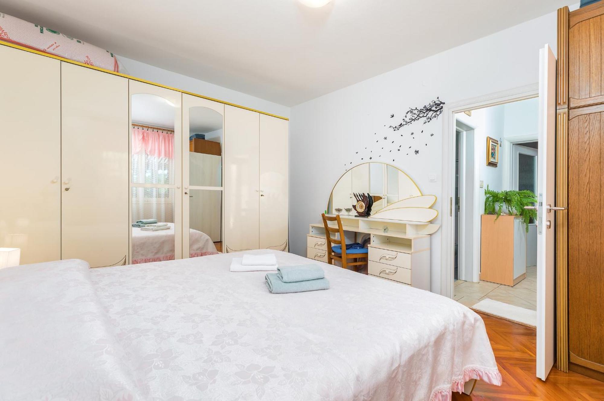 Apartment Milena Pula Bagian luar foto